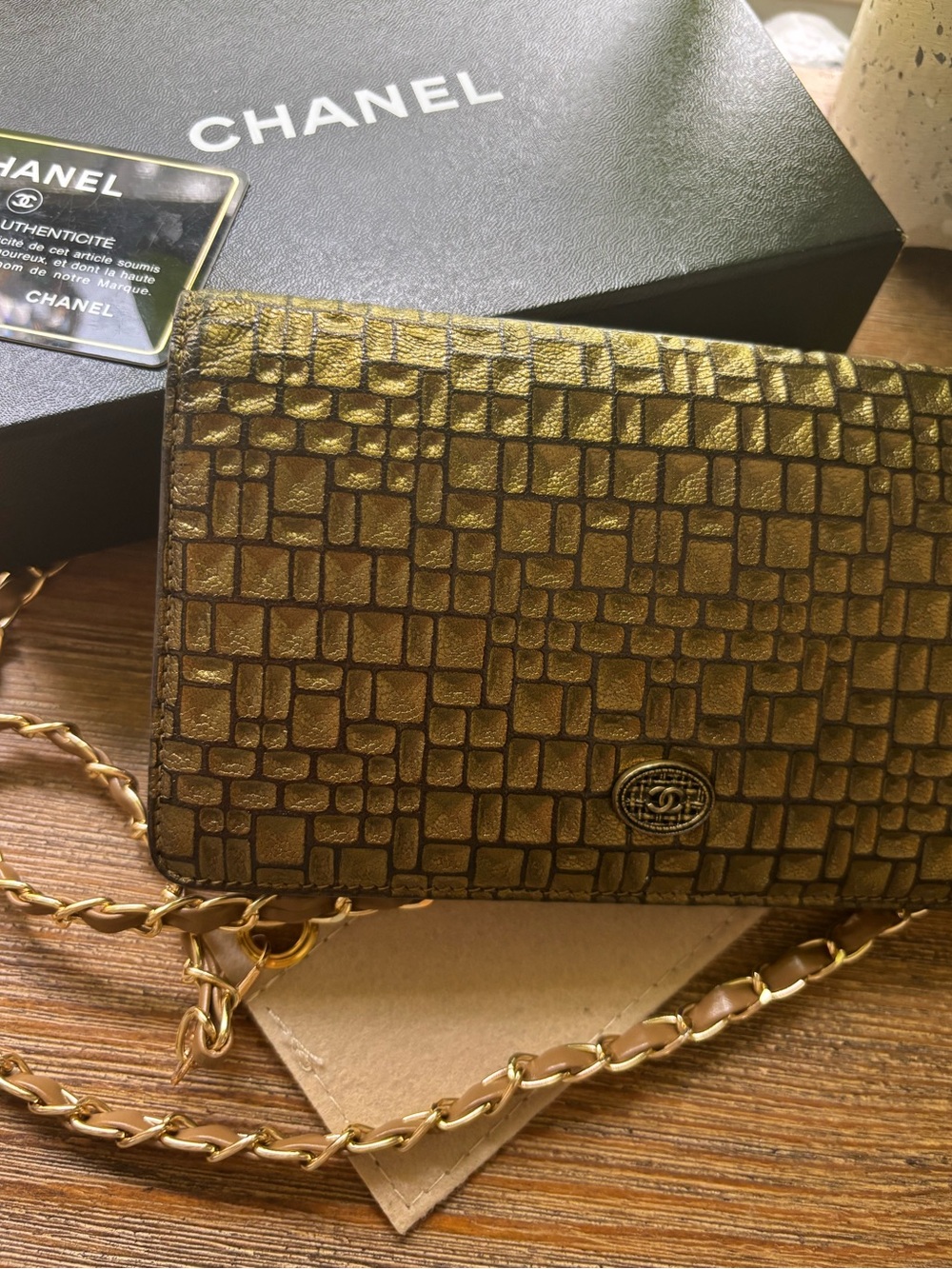 CHANEL Metallic Bronze Mosaic Tile Texture Wallet w/ Box & Crossbody Chain RARE - Picture 15 of 17